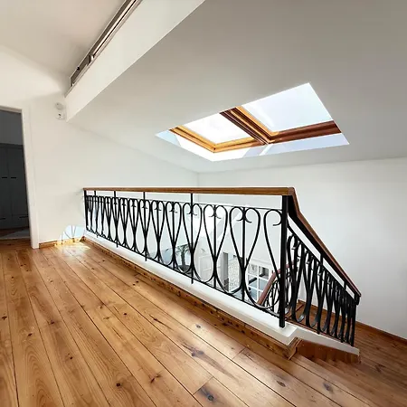 Golfinho, With Heated Pool, Rooftop Lounge And Ocean Views Villa *