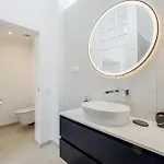 Golfinho, With Heated Pool, Rooftop Lounge And Ocean Views * Praia Da Luz