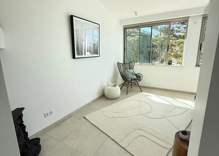 Golfinho, With Heated Pool, Rooftop Lounge And Ocean Views Villa