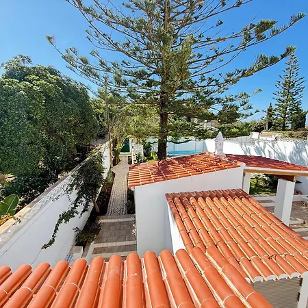 Golfinho, With Heated Pool, Rooftop Lounge And Ocean Views וילה *