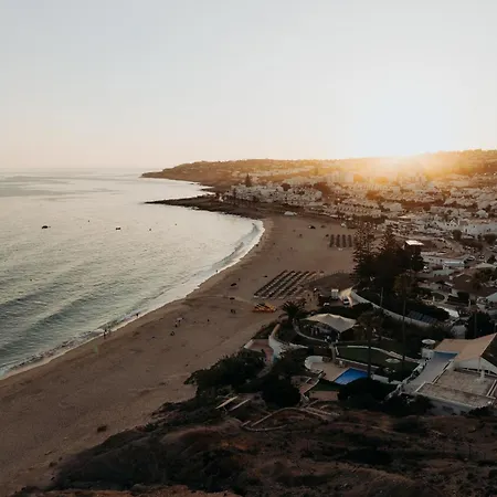 וילה Golfinho, With Heated Pool, Rooftop Lounge And Ocean Views Senhora da Luz